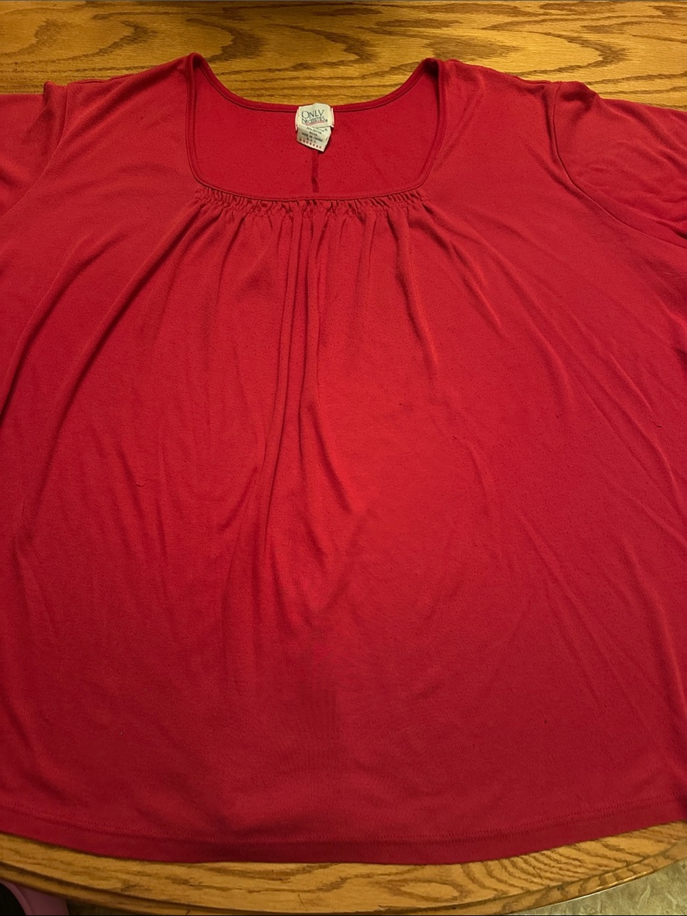 ONLY Women's Scoop Neck Top in Bright Red Sz 6x